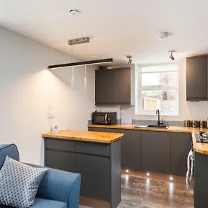 The Bungalow - Dog Friendly Holiday home